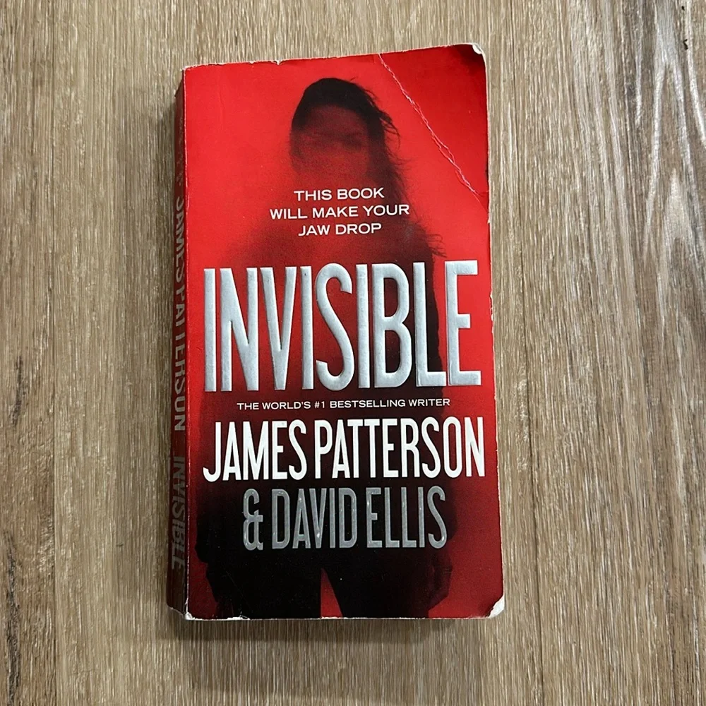 Invisible by James Patterson - Picture 3 of 8